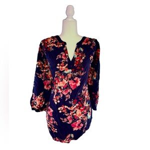 torrid Navy Fall Floral Print Blouse Size 4 plus V-Neck Orange Green Red